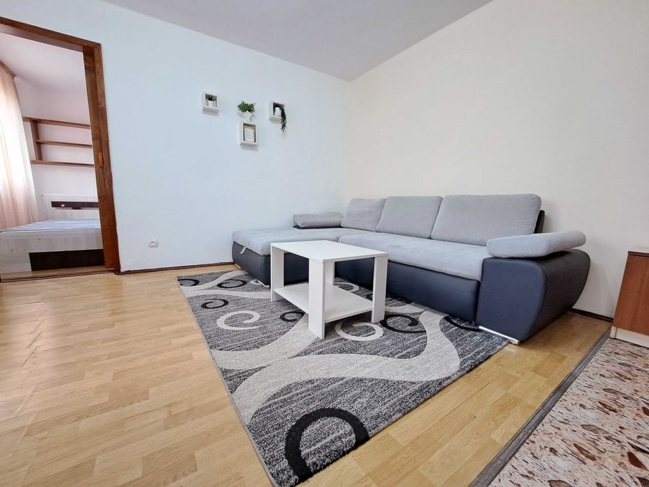 Inchiriez apartament 2 camere str Decebal et 3 – DISPONIBIL IMEDIAT