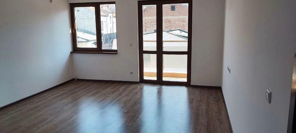 Двустаен апартамент под наем в центъра на София, 2210688