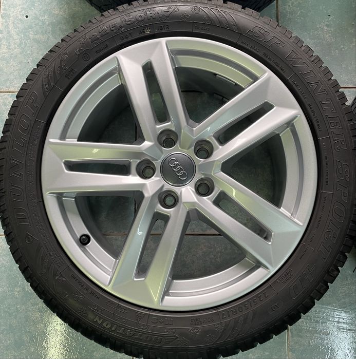 Jante aliaj R17 originale AUDI A4 A6 225/50/17 Dunlop iarna