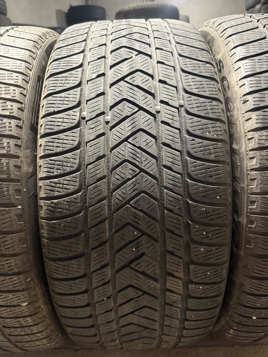 Pirelli 285/40/22
