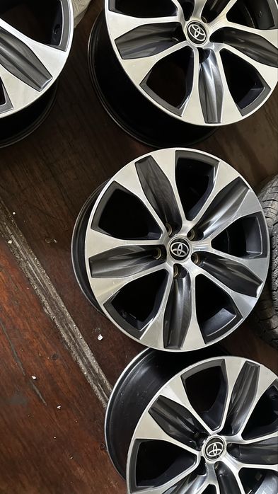 Диски Toyota размер R18
