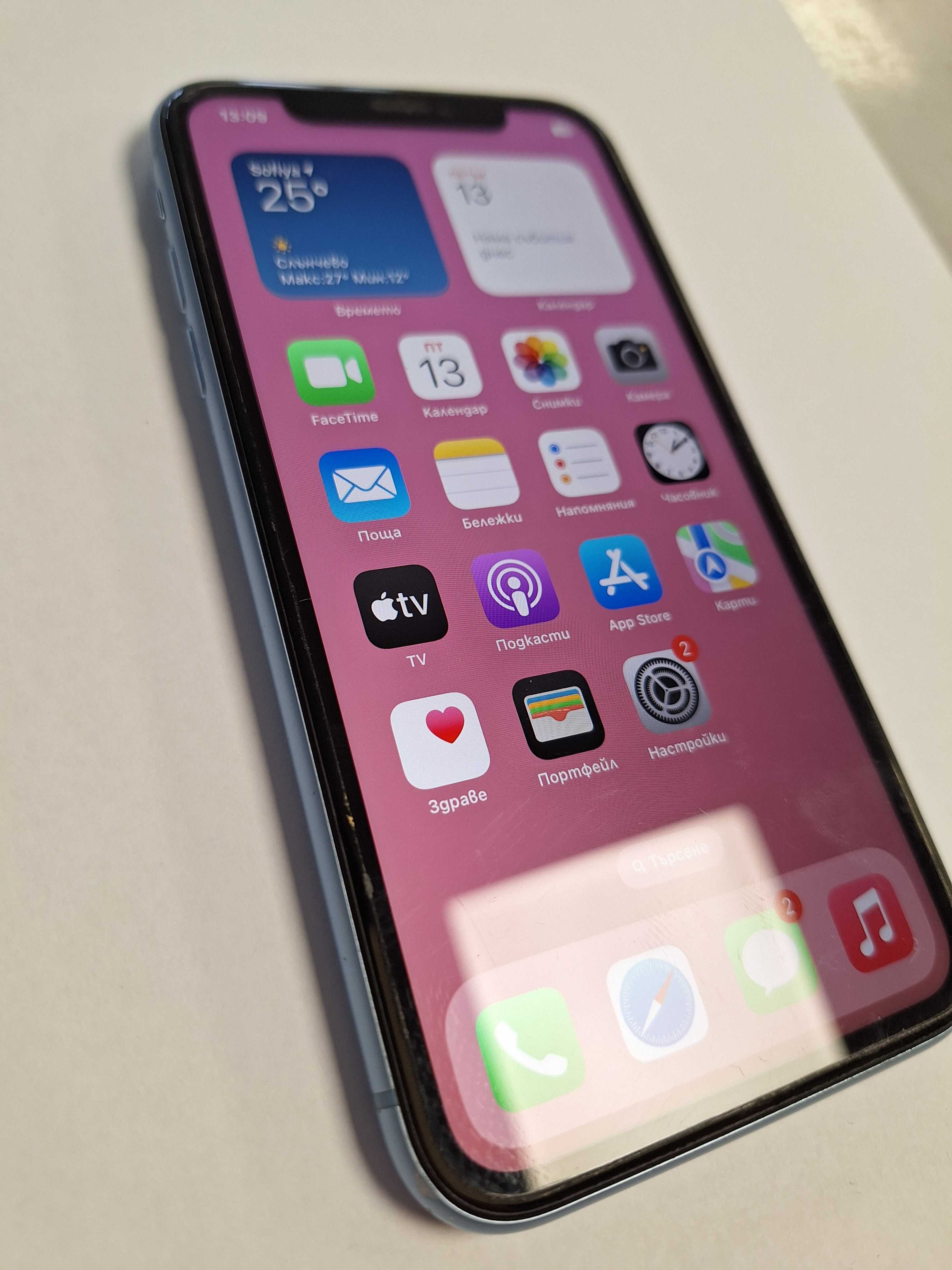 iPhone XR - 64GB - 79%