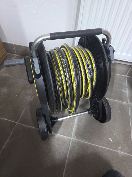 Carucior pentru furtun de gradina, Karcher cu roti de transport