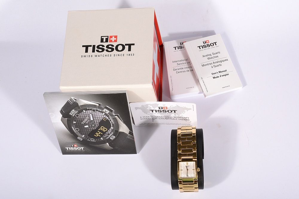 Дамски часовник Tissot T-Trend Mother of Pearl Dial Gold PVD