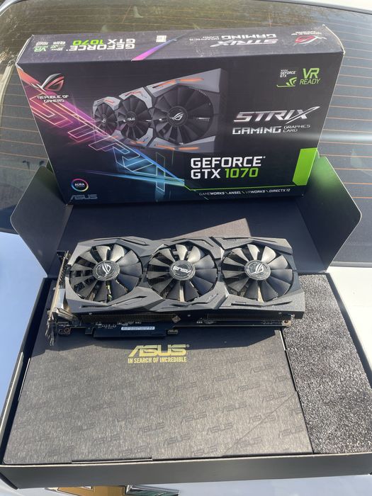 1070 8 GB Asus Strix