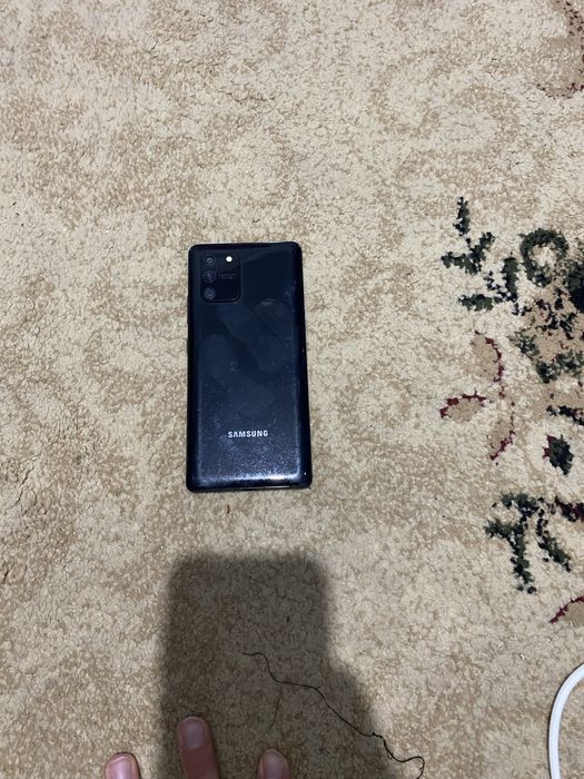 Самсунг S10 lite в отличном состояний