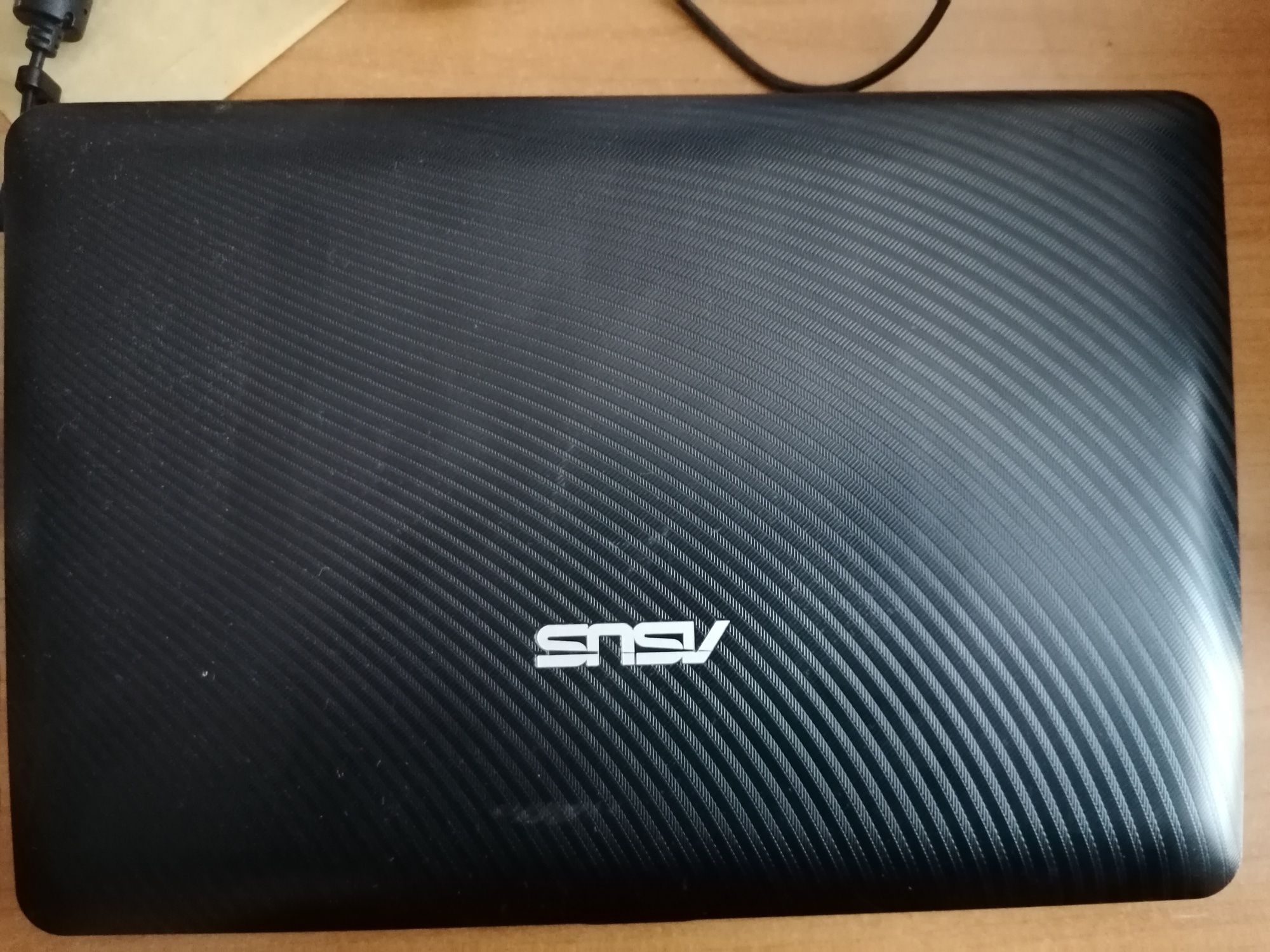 Лаптоп Asus 11,4 inch