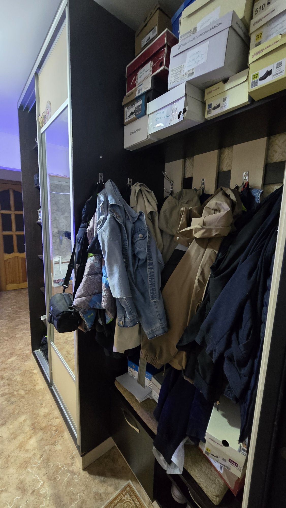 Продам прихожую в отличном состоянии