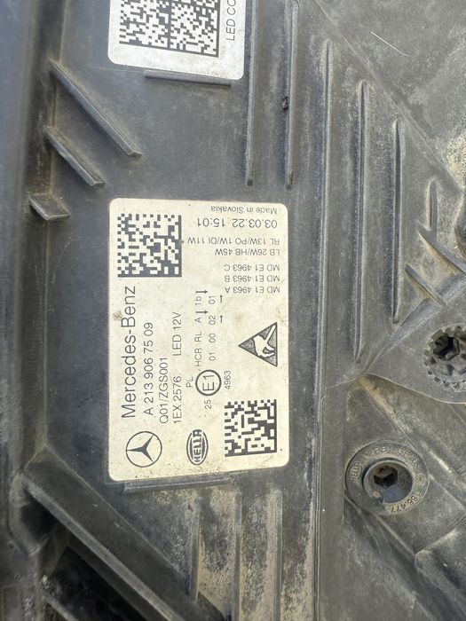 Far stanga Mercedes E Class W213 LED Facelift 2020+ Original Europa