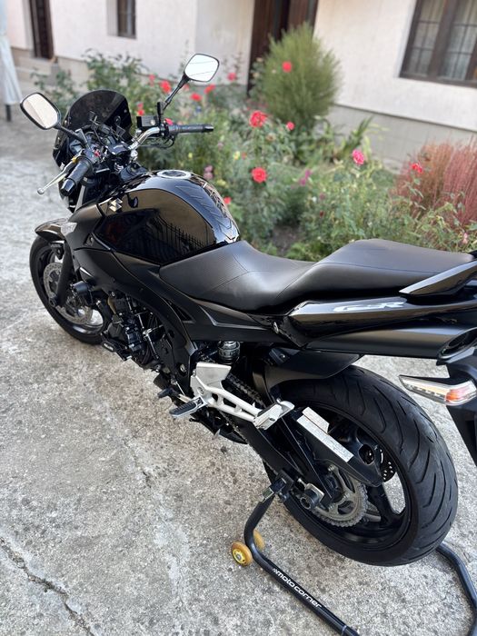 Suzuki GSR600 ABS Black Edition 2011