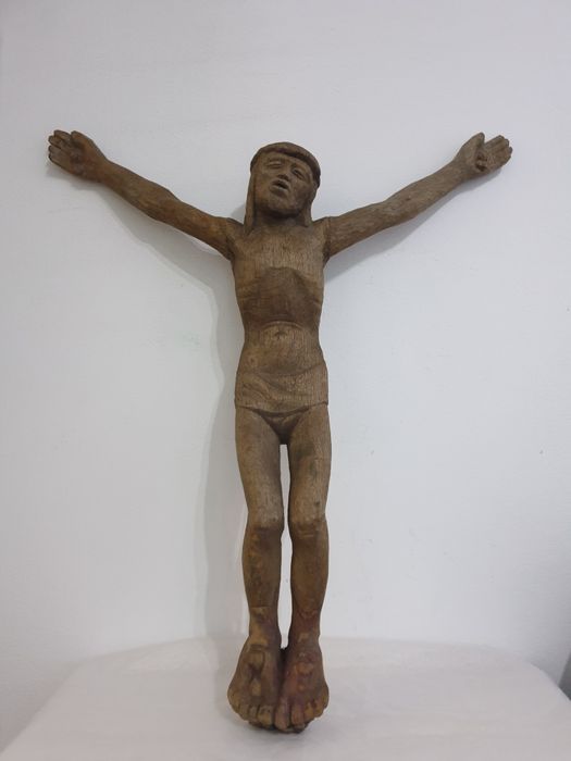 Crucifix vintage romanesc