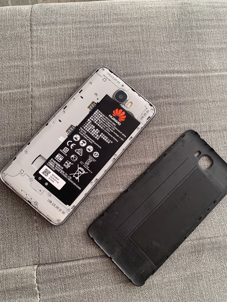 Huawei Y6 II compact (LYO-L21) 2GB, 16GB, Dual SIM LTE, Черен