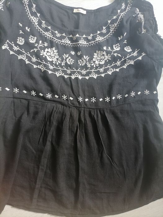 Bluză tip ie, mărimea M