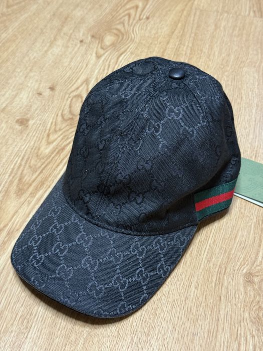 Чисто нова шапка GUCCI
