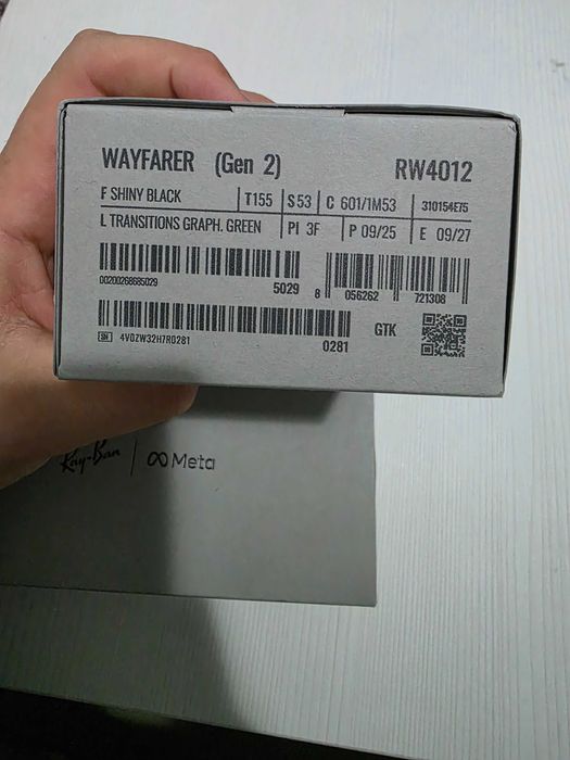 Ray-Ban Meta Wayfarer Gen 2  Нови Запечатани, Зелен Transitions 2 броя