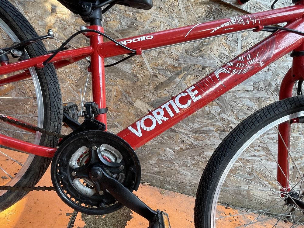 Bicicleta apollo vortice roti 24”