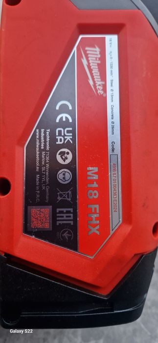 Milwaukee rotopercutor,freza pe acumulator