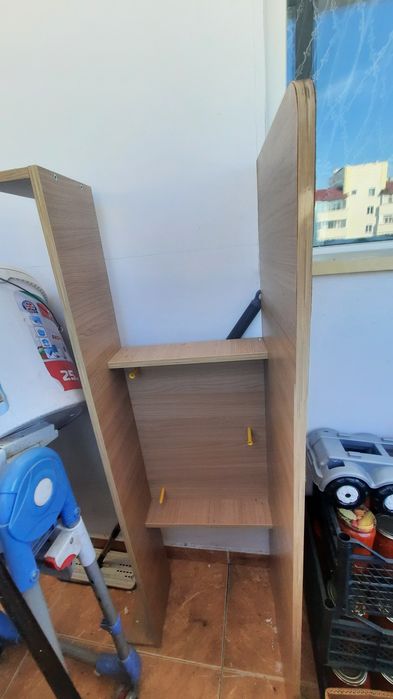 Полка для книг, книжная полка