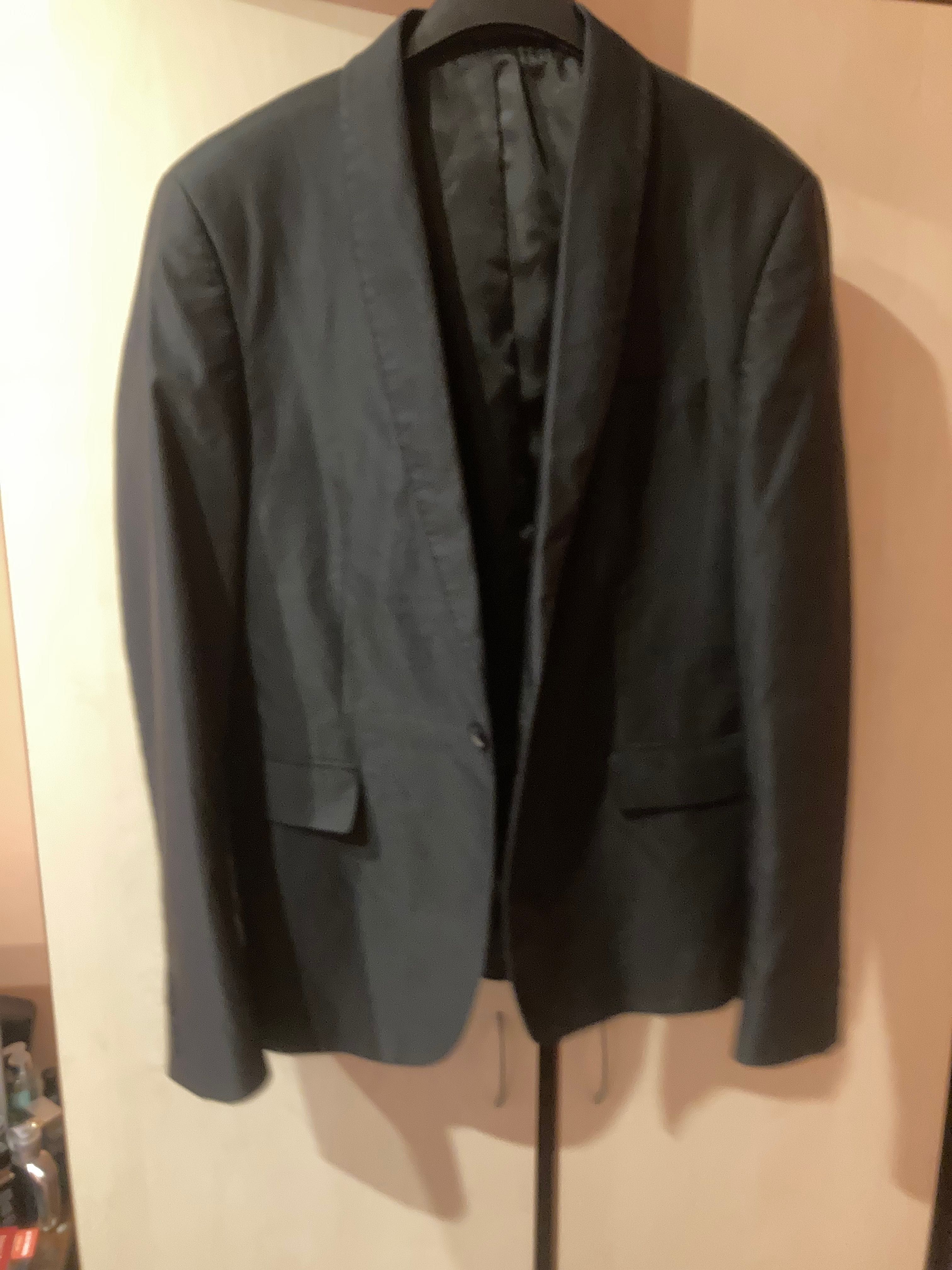 Елегантно черно сако