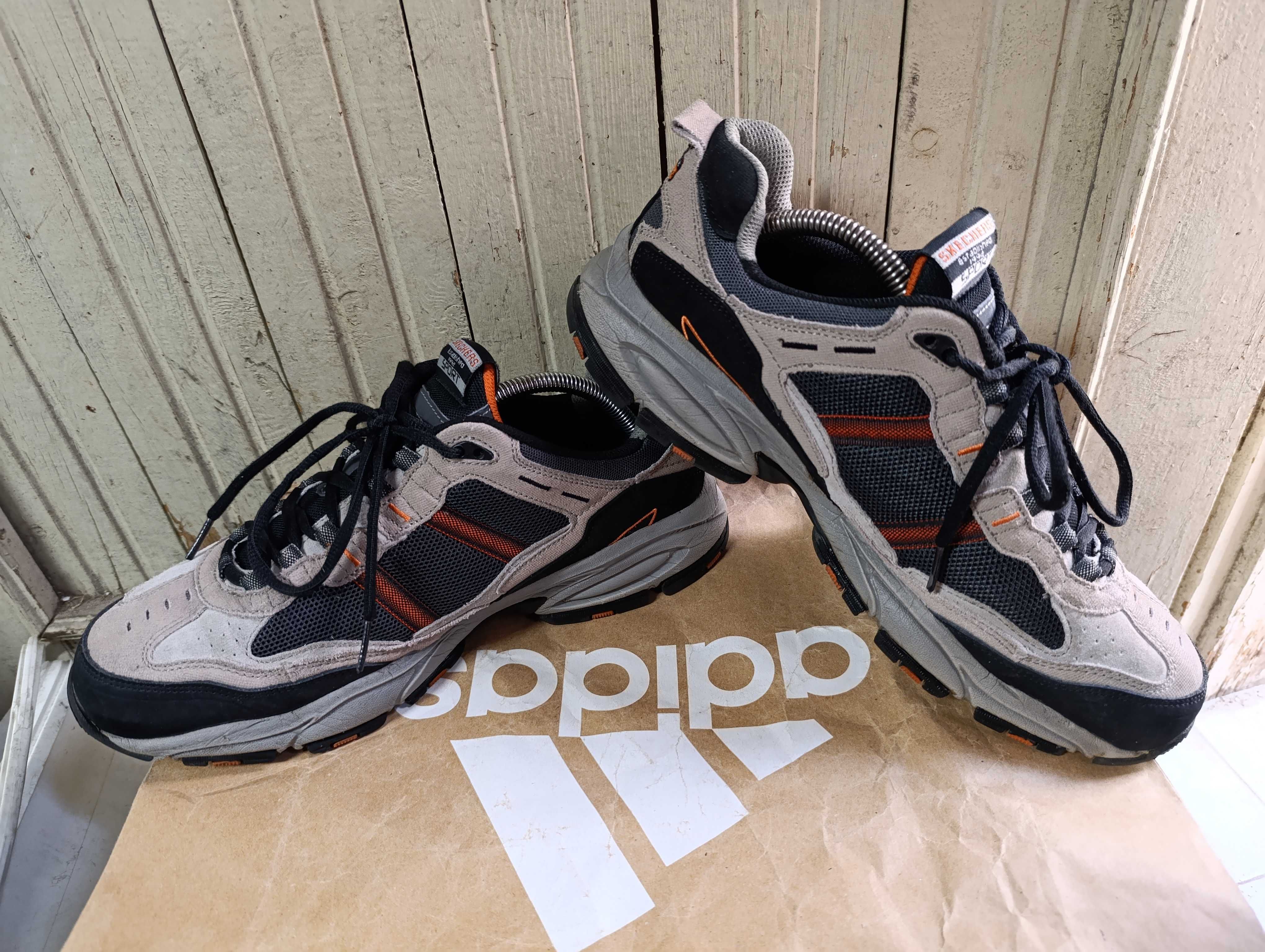 ''Skechers''оригинални сникърси 45 номер