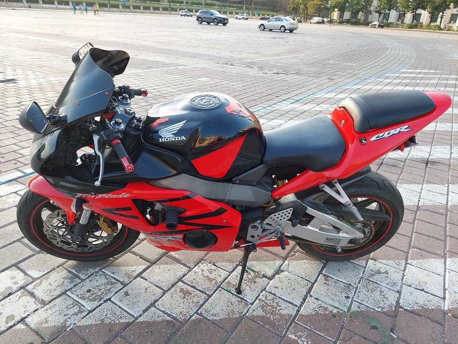 Honda cbr 954 RR fireblade SC50