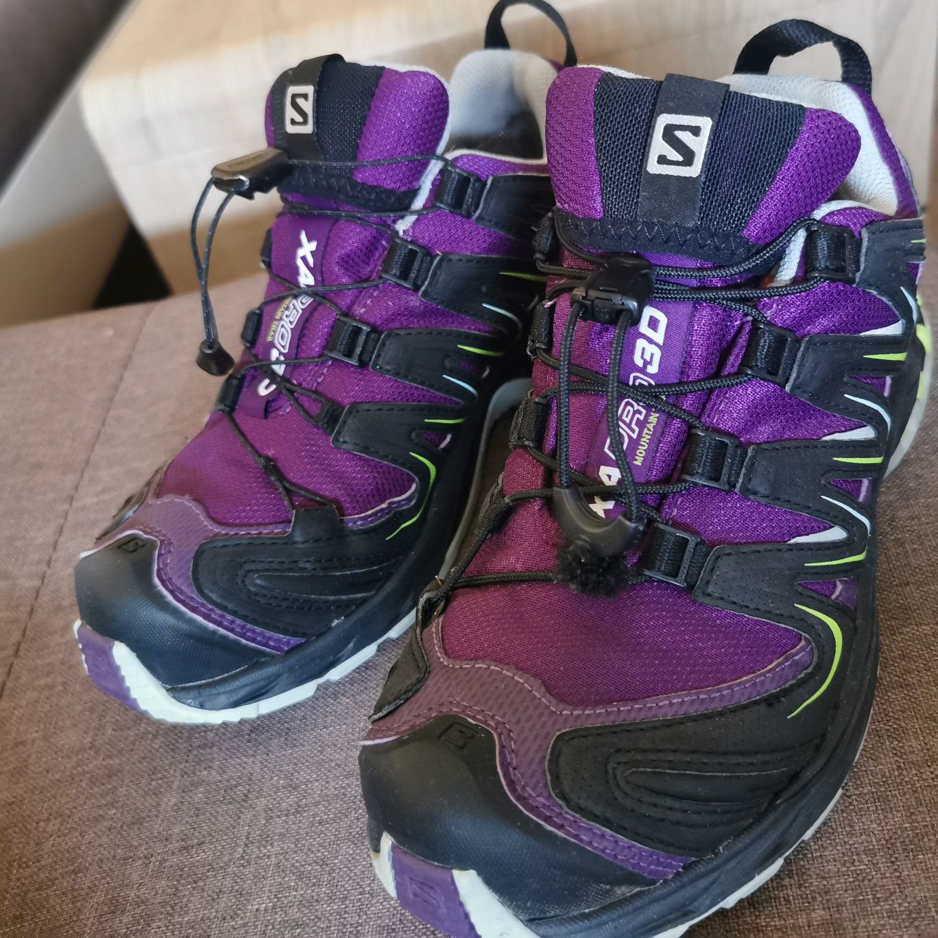 Дамски обувки Salomon Gore-Tex XA Pro