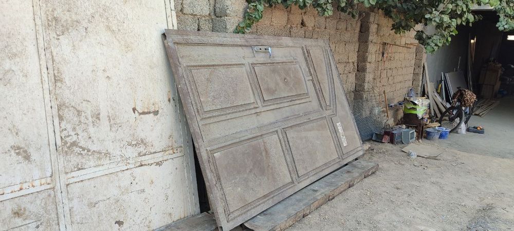 Darvoza yaxshi holatda