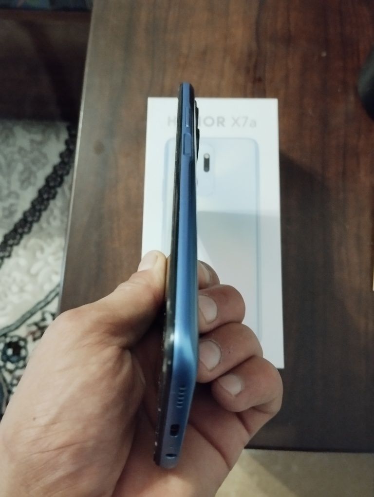 Honor x7 4ga 128