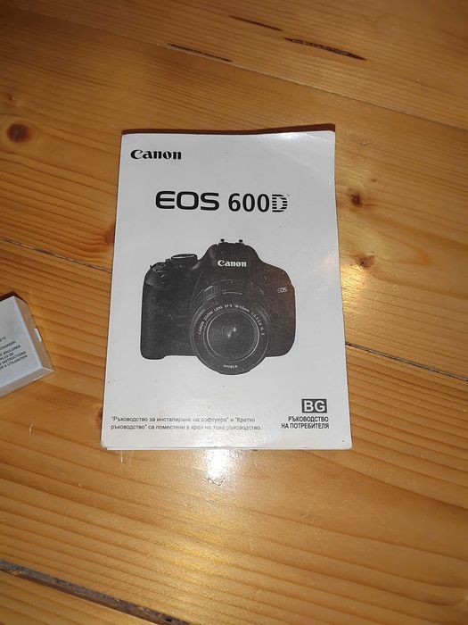 Фотоапарат Canon EOS 600D Full-HD EOS video