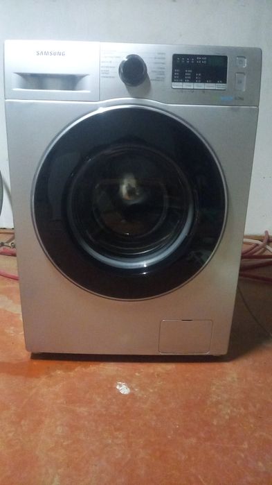 Стиралная машина