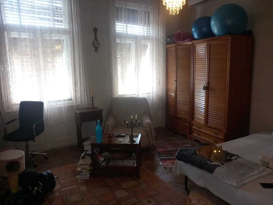 Vand apartament la casa, Central, fara legea 112, proprietar