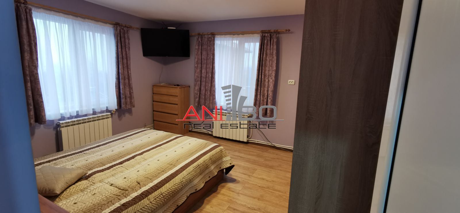 Къща в София, област-с.Антон площ 300 цена 210000€