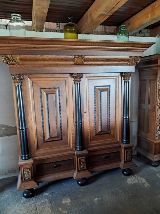 credent din lemn masiv