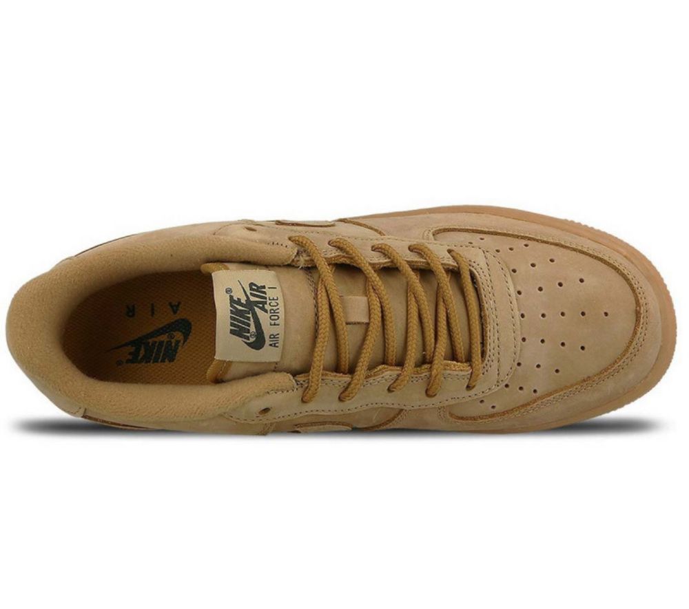 NIKE AIR FORCE 1 winter premium