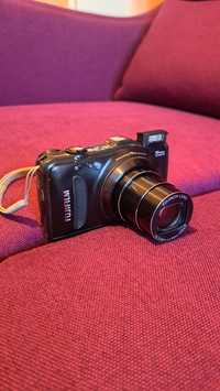 Camera foto Fujifilm Finepix F550EXR 15×Zoom 16MP