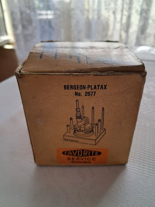 Bergeon Platax 2677- Инструмент за избиване ос на баланс