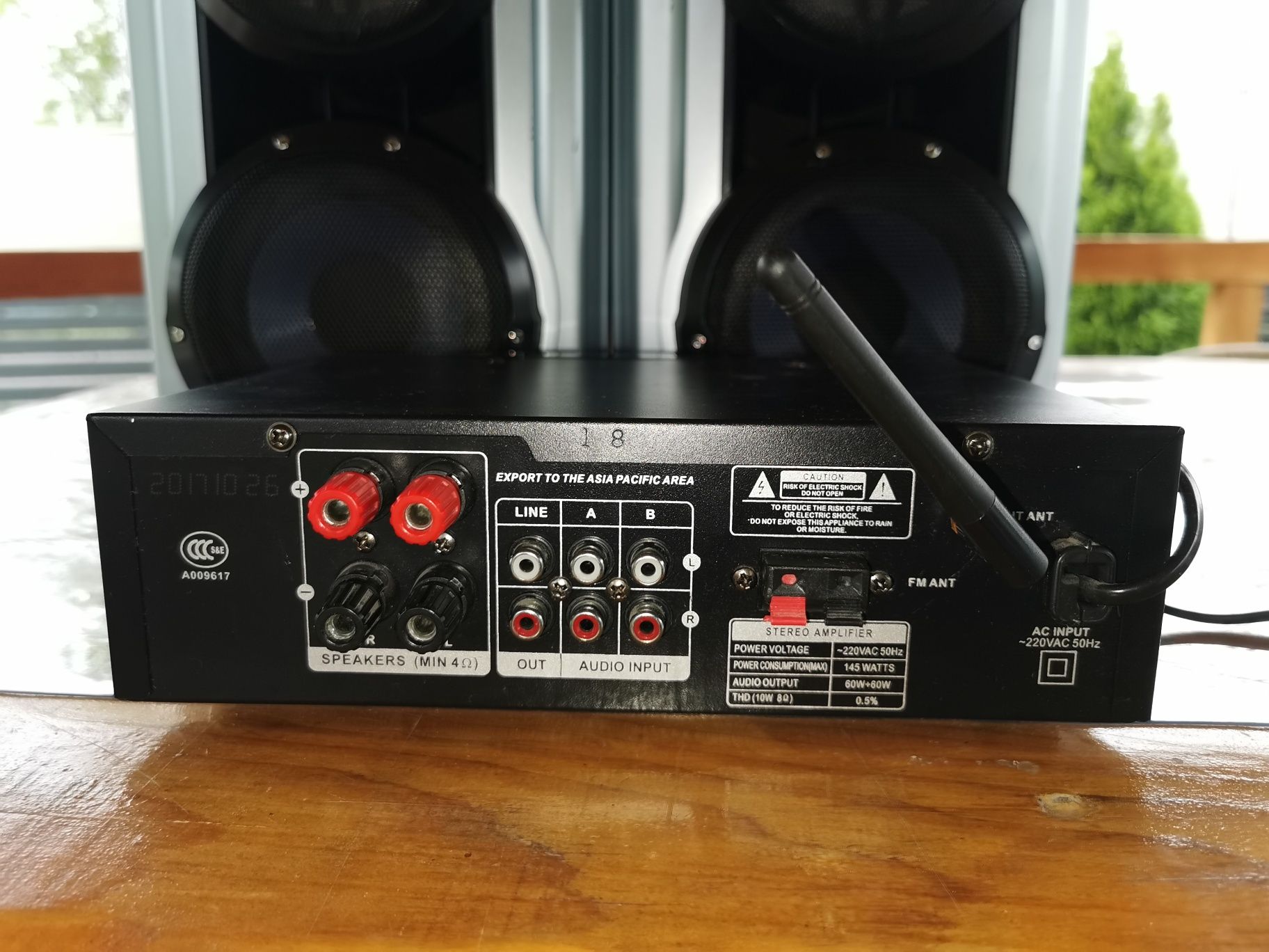 Vând Boxe Sony și Amplificator Vlliodor kb18