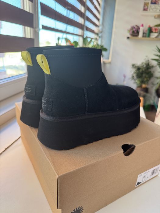 UGG Classic Mini Dipper