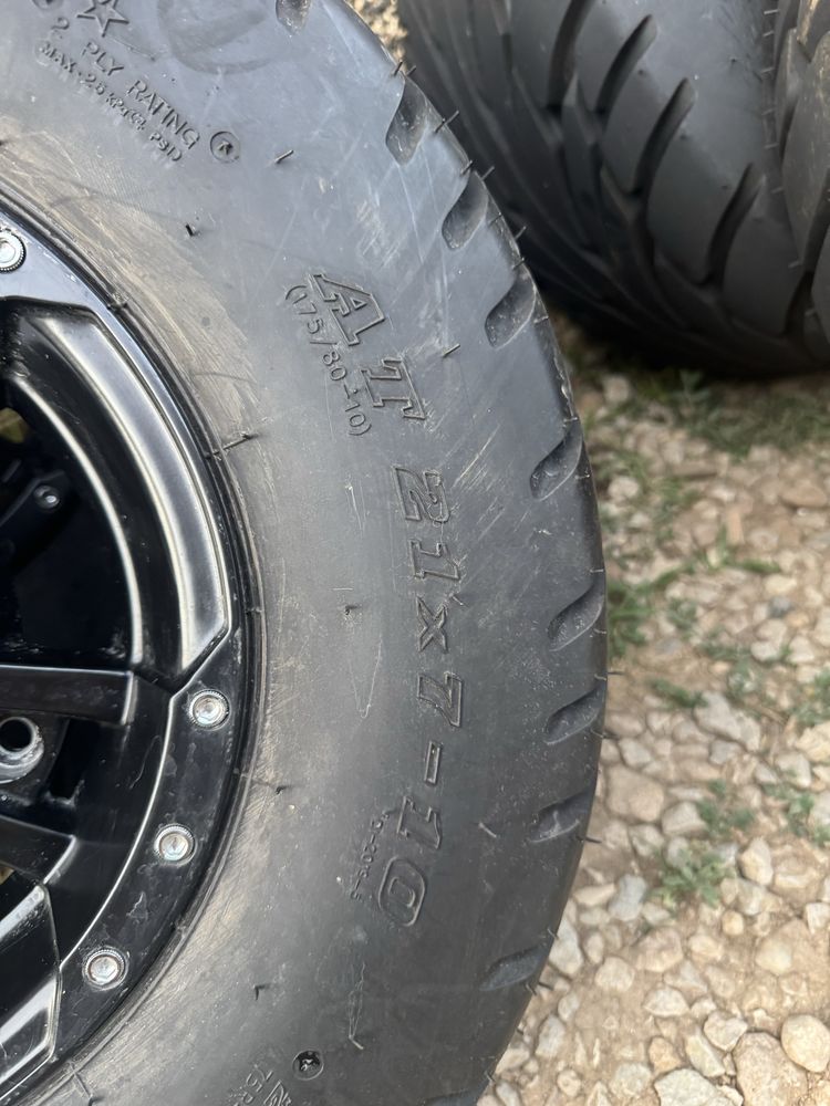 Джанти с гуми ITP SS за Yamaha