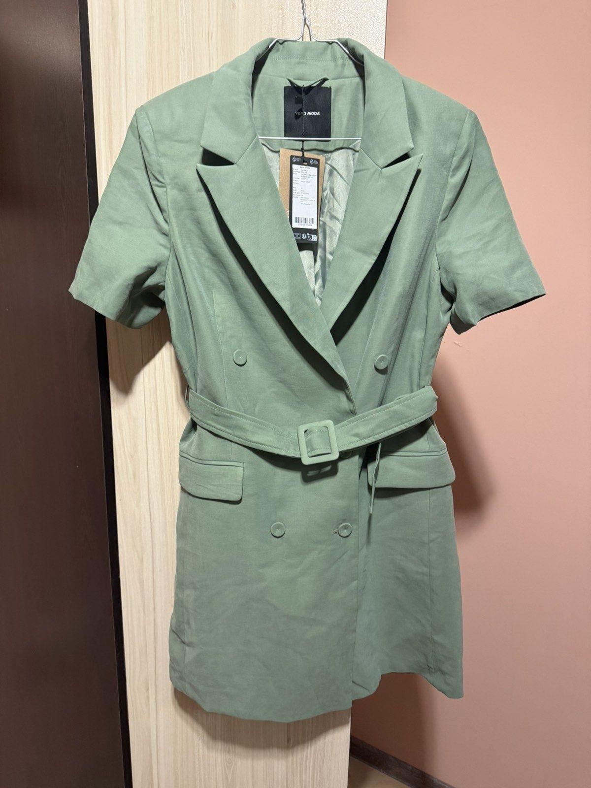 Vero moda рокля тип сако М