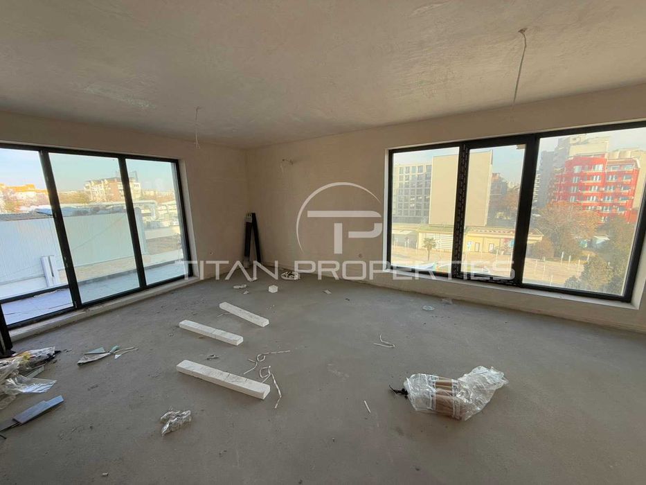 Продава се Тристаен апартамент в Пловдив, Кършияка - 124 кв.м за 1595 €/кв.м - Снимка #2