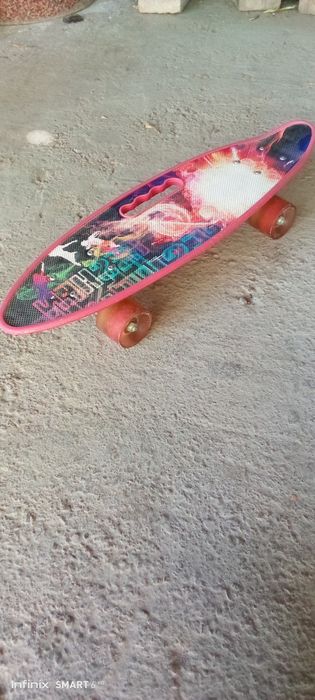 Pennyboard yangi balon yonadi