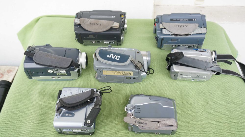 Lot  video camere MiniDv Digital8 Hi8 VHS-C defecte