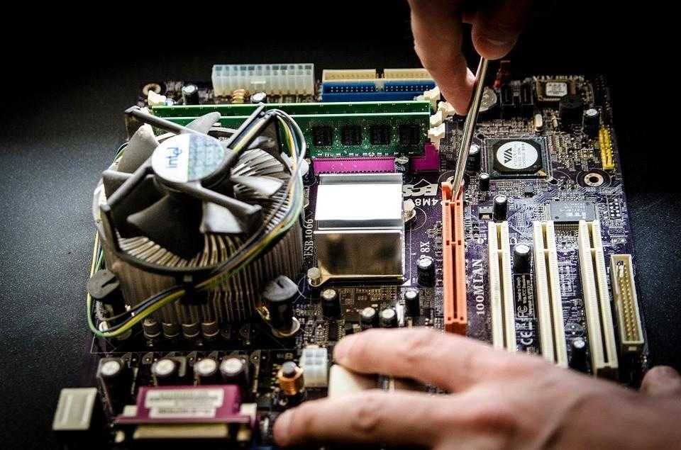 Reparatii PC | Laptop | Instalare Windows | Asamblare PC