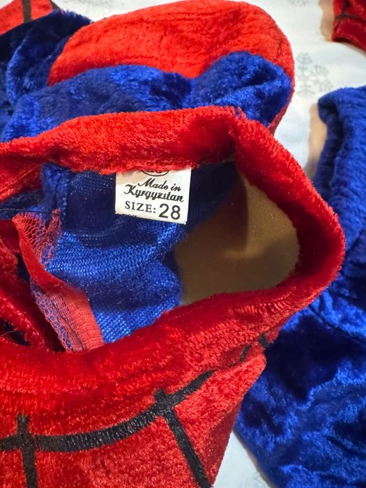 Новогодний костюм человек паук