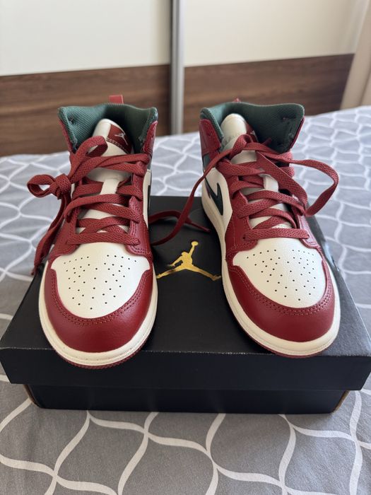 Jordan 1 MID copii