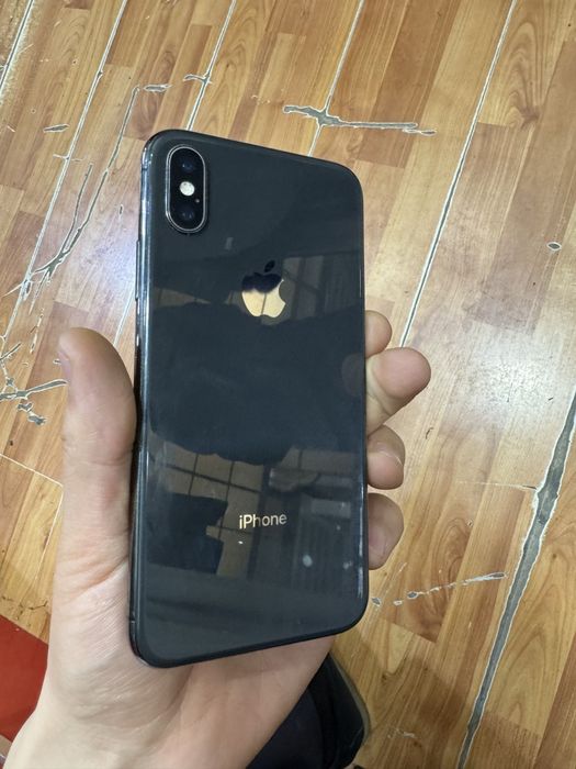 iPhone Xs ideal 77%