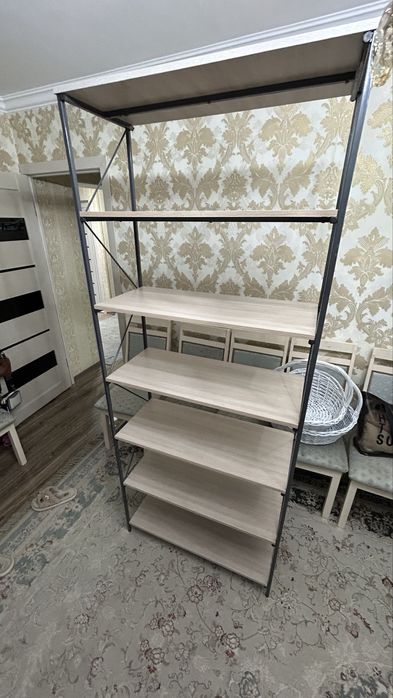 Очень удобный стеллаж