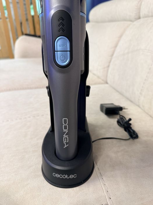 Ръчна прахосмукачка Cecotec