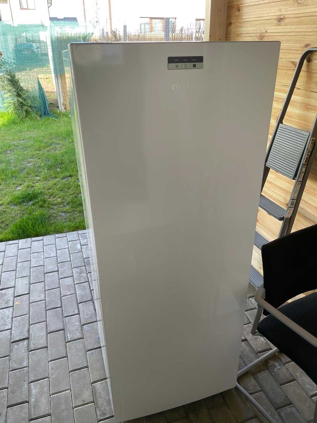 Vand Congelator Arctic